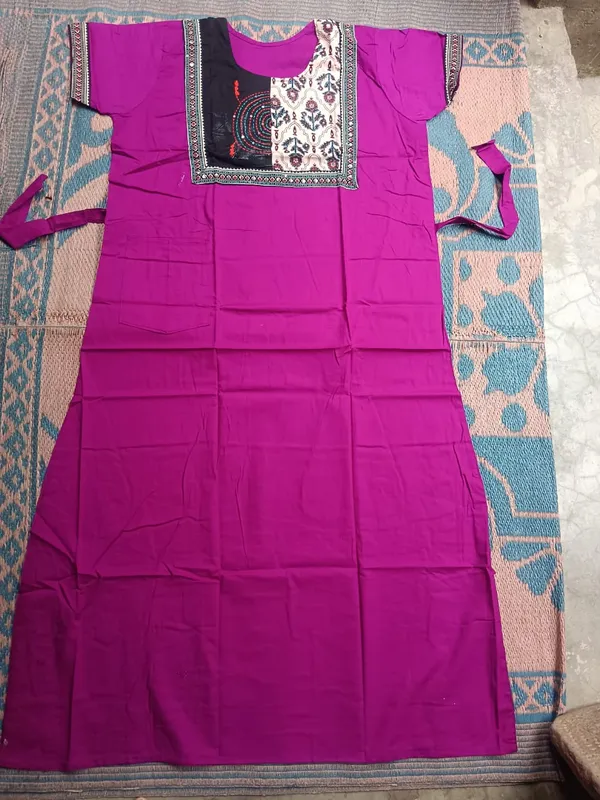 Magenta_Cotton_Straight_Embroidered_Yoke_Long_Kurti_For_Women