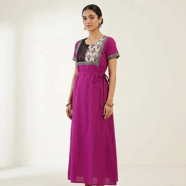 Magenta_Cotton_Straight_Embroidered_Yoke_Long_Kurti_For_Women