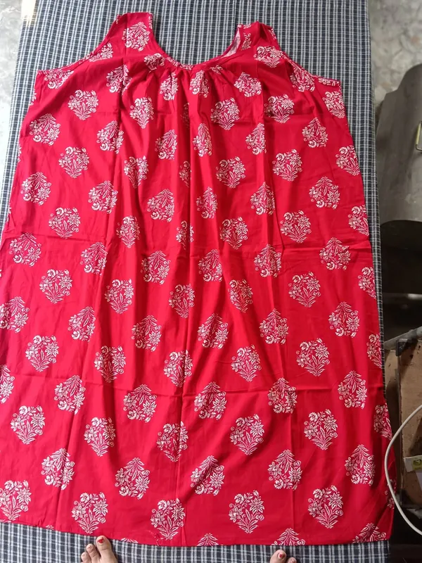 Red_Cotton_Floral_Block_Print_Sleeveless_Nighty_For_Women