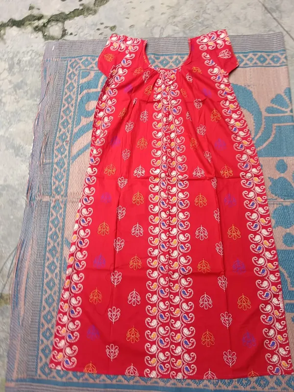 Red_Cotton_Printed_Sleeveless_Nighty_For_Women