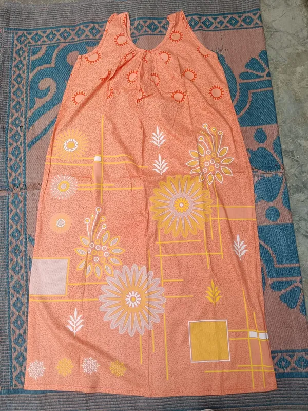 Peach_Cotton_Floral_Print_Sleeveless_Nightdress_For_Women
