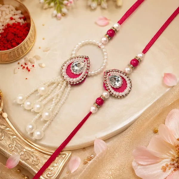 Couple_Rakhi_Set_Of_1_With_Roli_Chawal_Pack