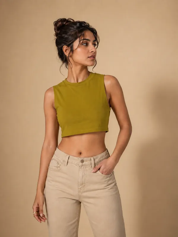 Plain_Sleeveless_Crop_Top