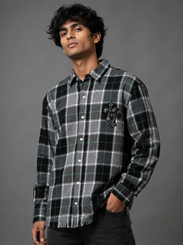 Monochrome_Oversized_Check_Shirt