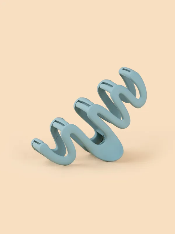 Wavy_Claw_Large_Buttercream_Yellow_Single_Claw_Clip