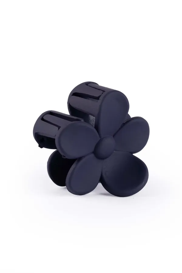 Matte_Daisy_Claw_Small_Plum_Purple_Claw_Clip