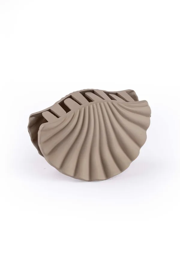 Matte_Shell_Claw_Medium_Taupe_Grey_Single_Claw_Clip