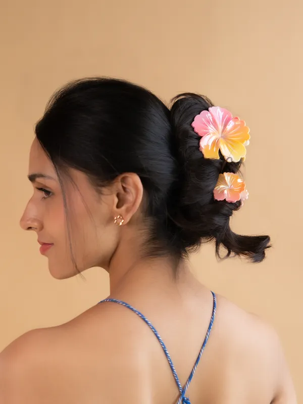 Pastel_Bloom_Set_Large_2_Small_Pack_Of_6_Hair_Clip_Set