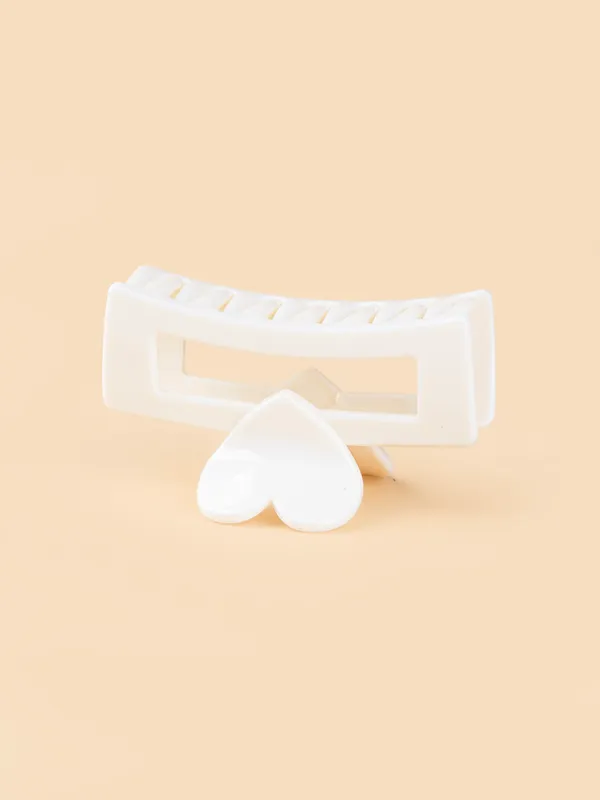 Heart_Frame_Claw_Medium_Pearl_White_Single_Claw_Clip
