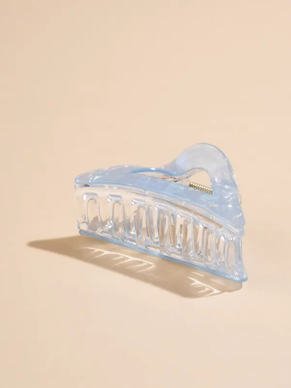 Crystal_Triangle_Claw_Medium_Ice_Blue_Claw_Clip