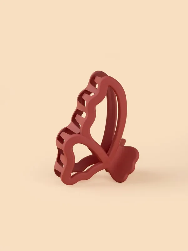 Matte_Butterfly_Claw_Medium_Blush_Terracotta_Red_Claw_Clip_-_Pack_Of_2