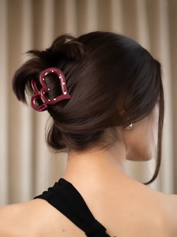 Polka_Heart_Claw_Medium_Jet_Black_Single_Claw_Clip