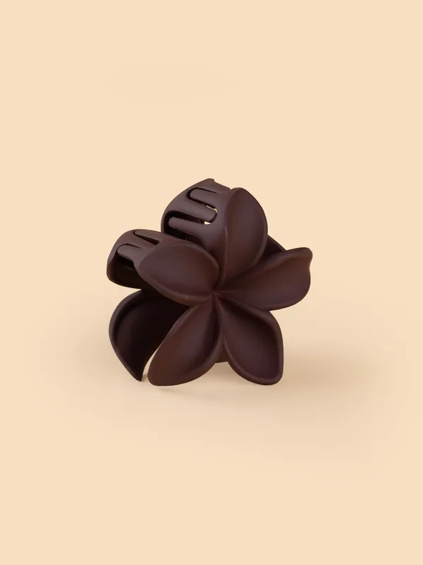 Matte_Flower_Claw_Medium_Cocoa_Brown_Single_Claw_Clip