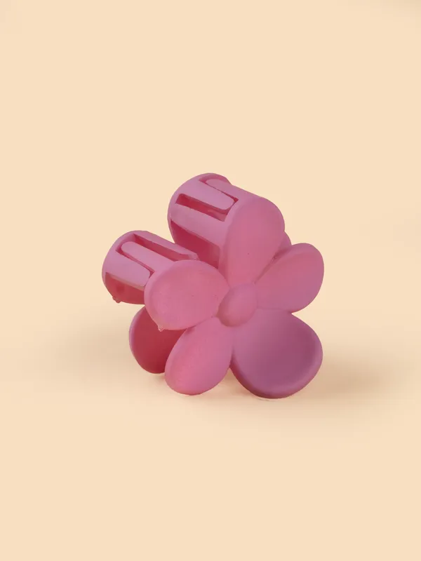 Matte_Daisy_Claw_Small_Candy_Pink_Single_Claw_Clip