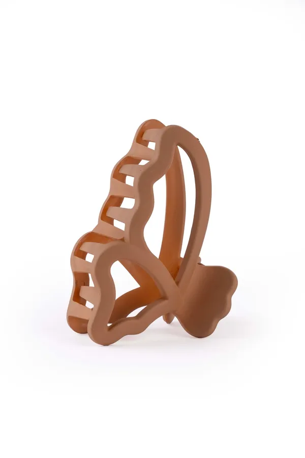 Matte_Butterfly_Claw_Medium_Caramel_Tan_Claw_Clip