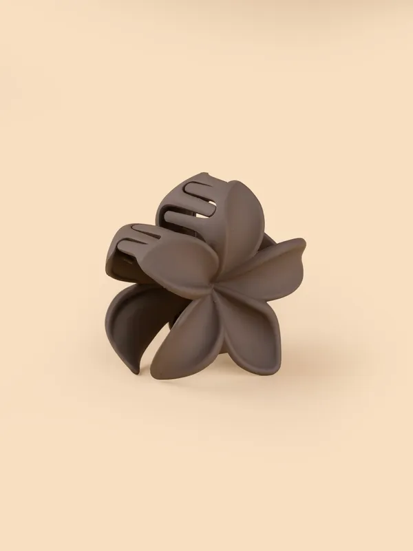 Matte_Flower_Claw_Medium_Mocha_Brown_Single_Claw_Clip