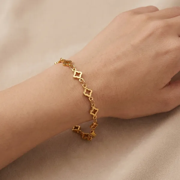 Gold_Tone_Geometric_Link_Chain_Bracelet_For_Women