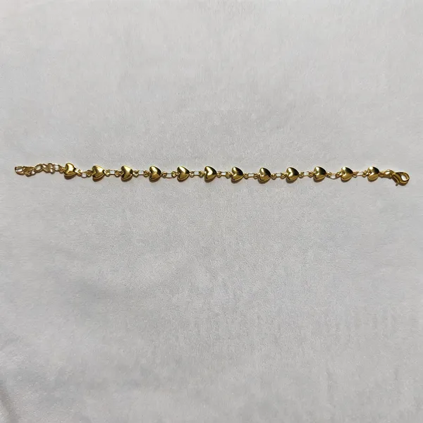Classic_Gold_Heart_Bracelet_