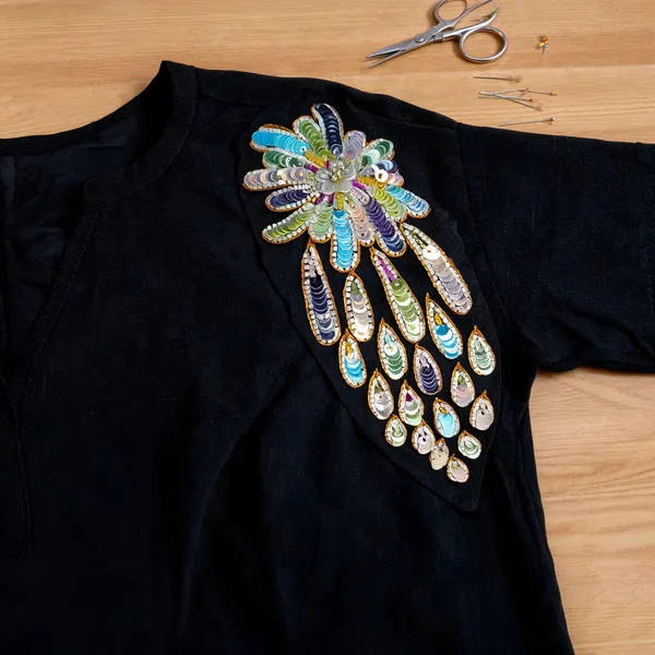 Black_Sequin_Beaded_Floral_Applique_Patch