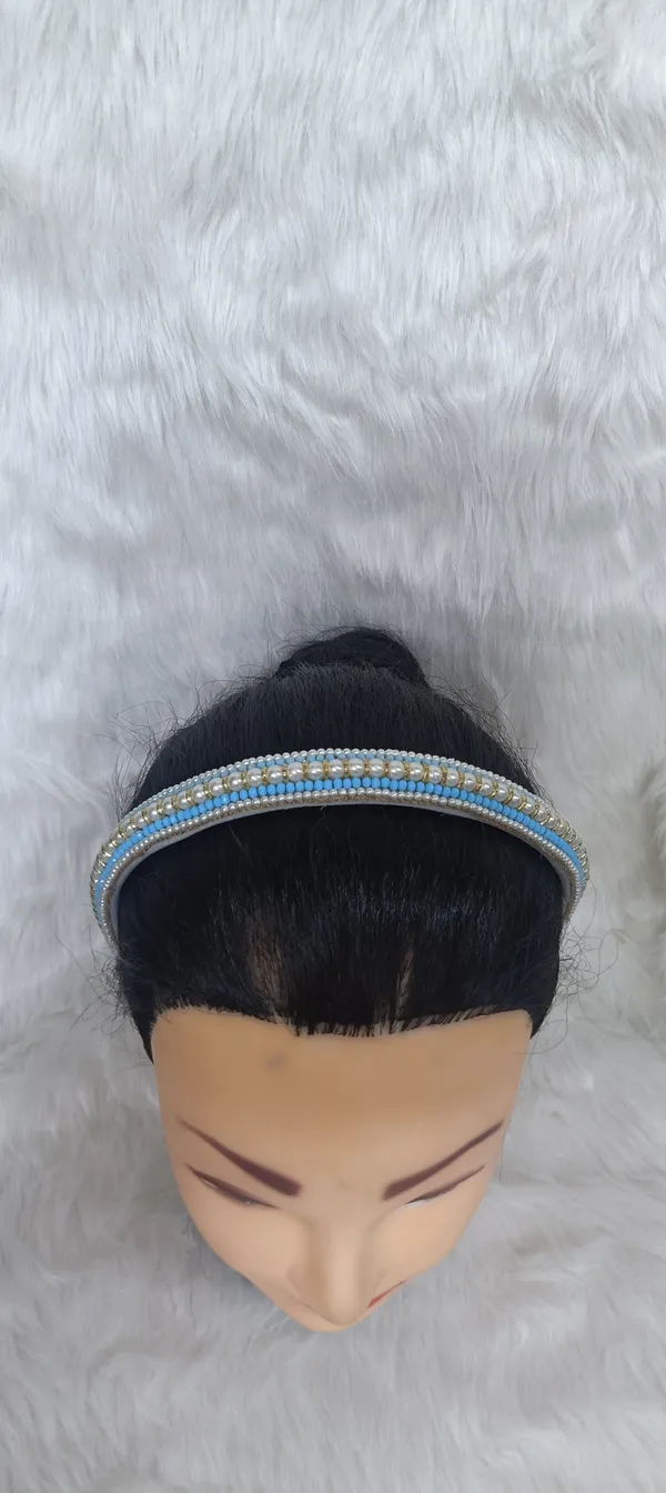 Blue_Silver_Beaded_Pearl_Embellished_Hairband_For_Women