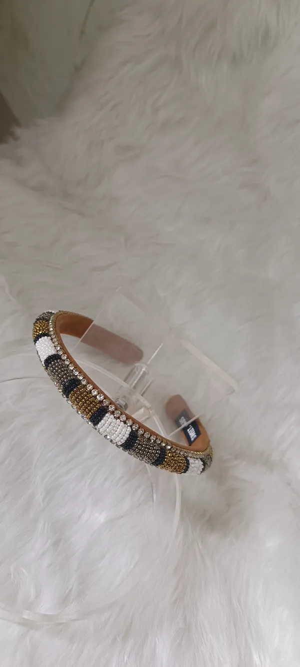 Multicolor_Beaded_Crystal_Embellished_Hairband_For_Women