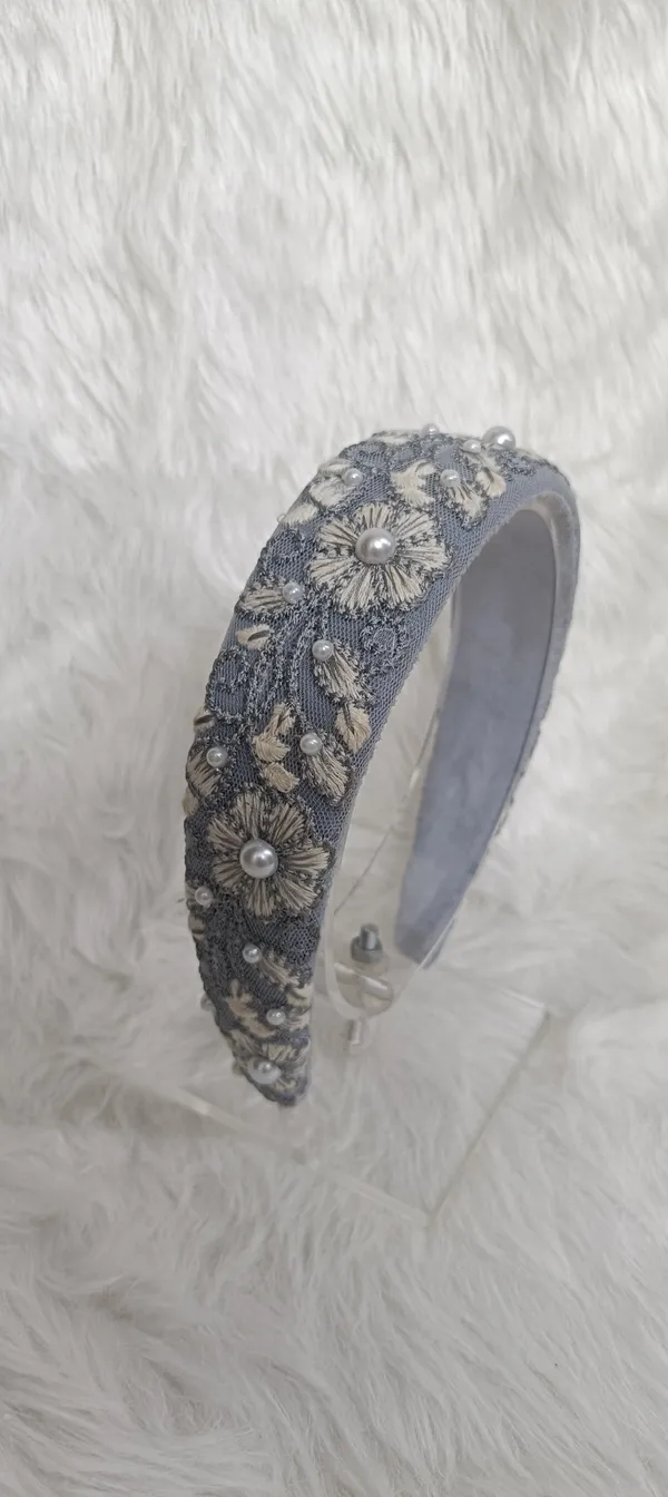Grey_Cotton_Floral_Embroidered_Pearl_Hairband_For_Women