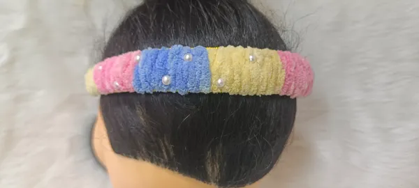 Blue_White_Cotton_Pearl_Embellished_Padded_Headband_For_Women
