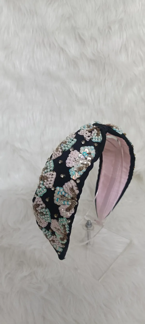 Black_Polyester_Sequin_Floral_Embellished_Wide_Headband_For_Women