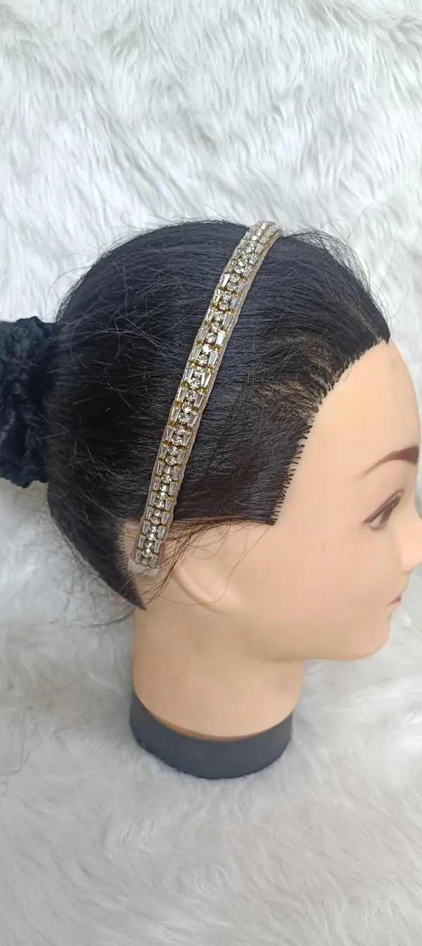 Silver_Metal_Crystal_Studded_Hairband_For_Women
