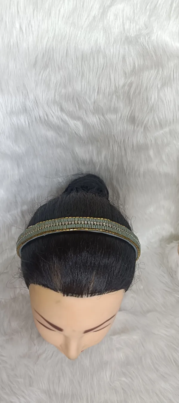 Green_Gold_Crystal_Studded_Hairband_For_Women