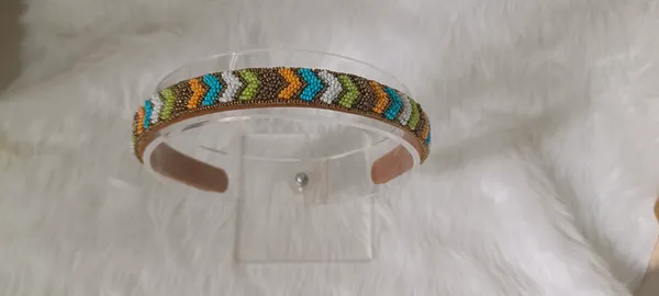 Multicolor_Satin_Beaded_Chevron_Hairband_For_Women