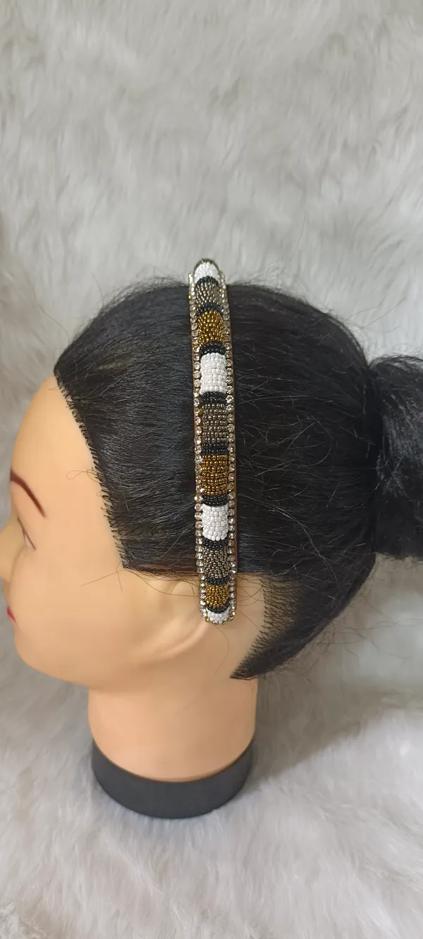 Multicolor_Beaded_Crystal_Embellished_Hairband_For_Women