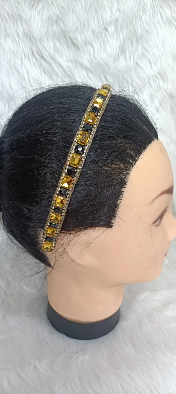 Gold_Black_Stone_Studded_Hairband_For_Women