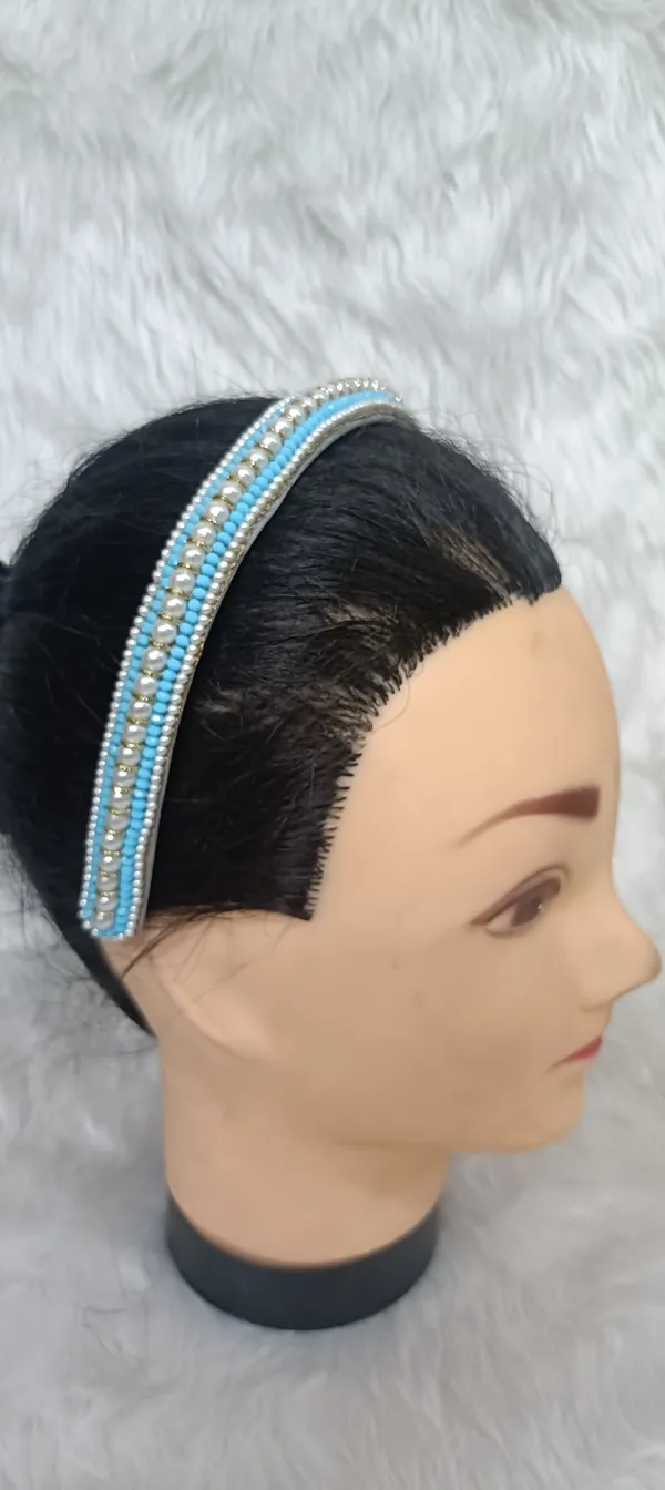 Blue_Silver_Beaded_Pearl_Embellished_Hairband_For_Women