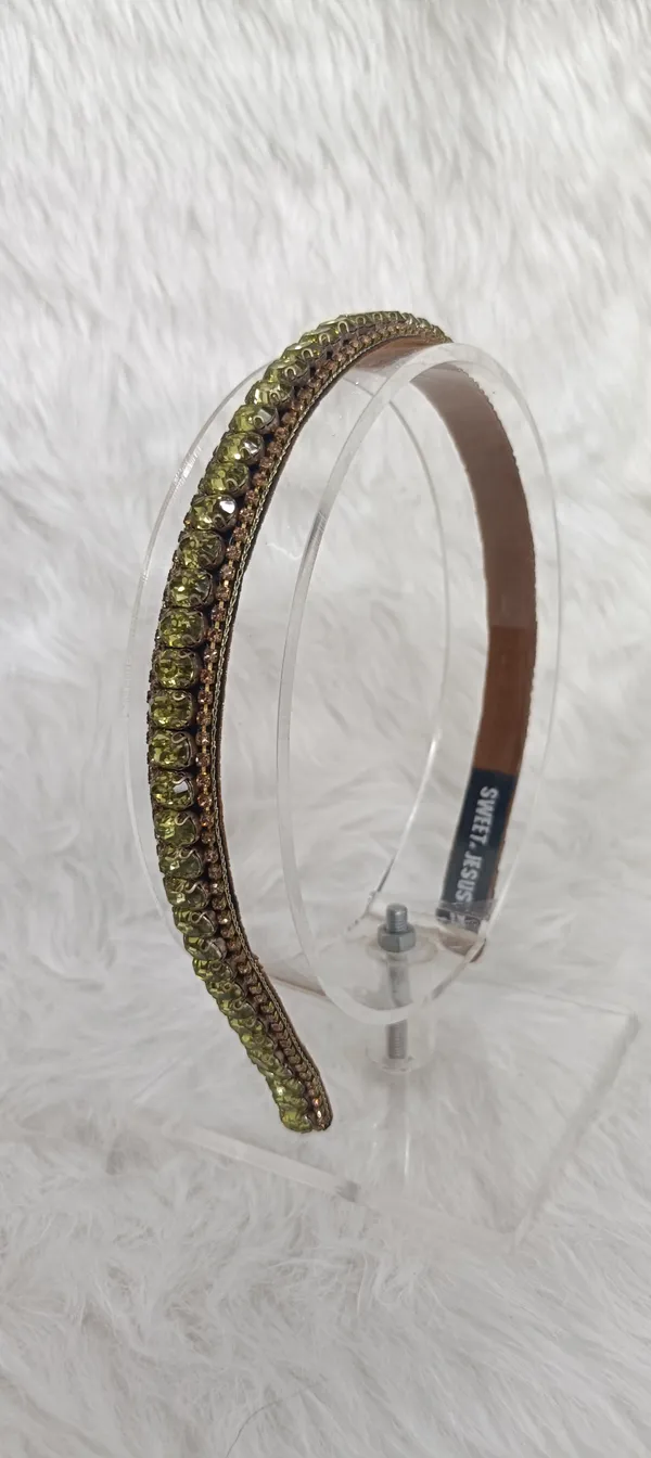Green_Alloy_Stone_Studded_Metal_Hairband_For_Women