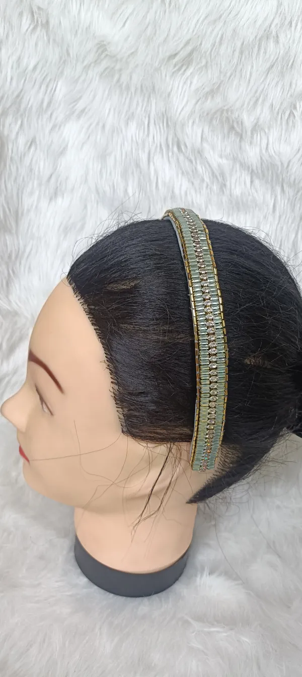 Green_Gold_Crystal_Studded_Hairband_For_Women