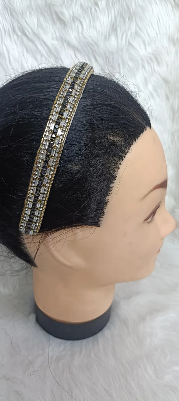 Silver_Crystal_Stone_Studded_Hairband_For_Women