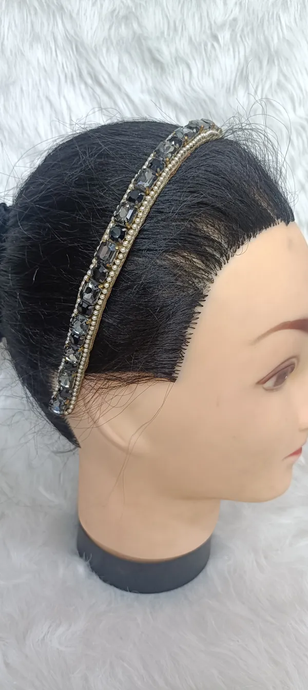Black_Crystal_Pearl_Embellished_Gold_Thread_Hairband_For_Women