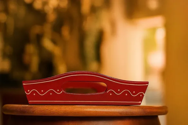 Handpainted_Marwari_Wooden_Serving_Tray_Traditional_Indian_Art_Decorative_Platter_11_L_X_8_W