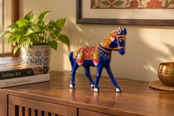 Metal_Meenakari_Horse_Figurine_–_Traditional_Indian_Decorative_Showpiece_for_Home_&_Office_Decor