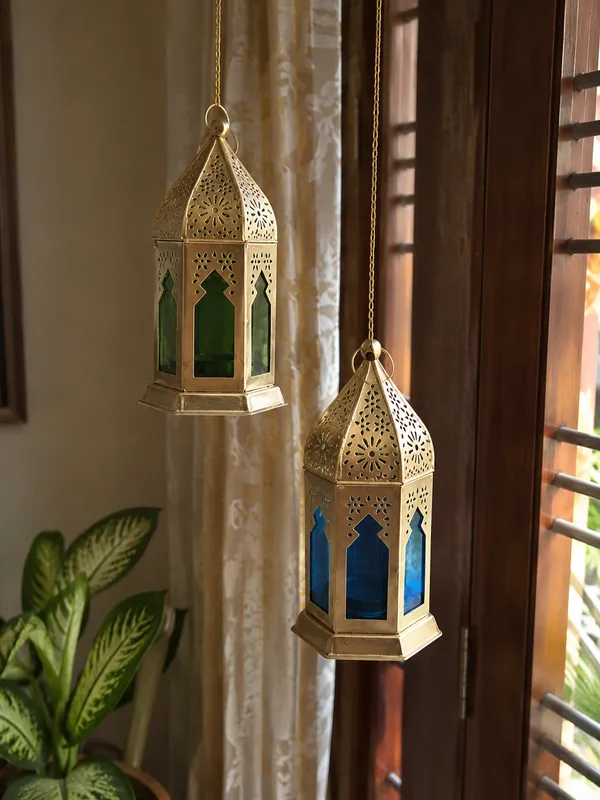 Moroccan_Metal_Lantern_Set_of_2_–_Colorful_Glass_Tea_Light_Holders_for_Home_Decor,_Festivals_&_Ambient_Lighting