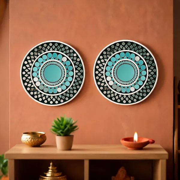 Handcrafted_Teal_Green_Round_Lippan_Art_Wall_Hanging_6_Inch_Mdf_Base_Traditional_Indian_Clay_Mirror_Work