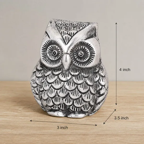 Silver_Owl_Figurine_Paperweight_for_Office_Desk_&_Home_Decor_–_Decorative_Metal_Owl_Statue,_Symbol_of_Wisdom_&_Good_Luck