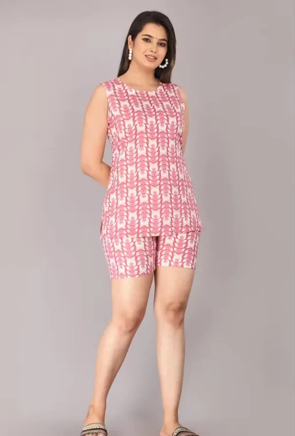 Pink_Printed_Sleeveless_Romper_For_Women