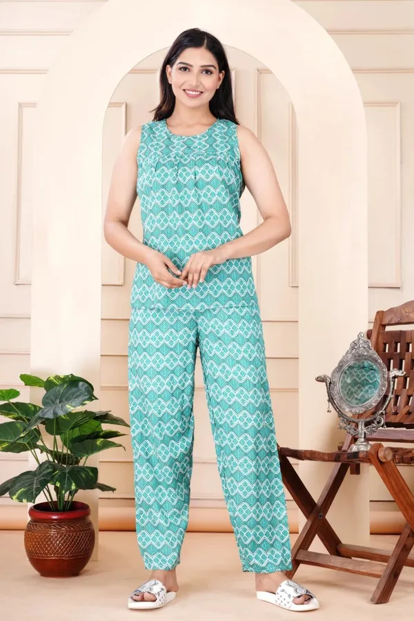 Turquoise_Printed_Sleeveless_Jumpsuit_for_Women