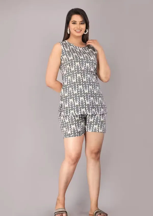 Grey_Printed_Sleeveless_Top_And_Shorts_Set_For_Women