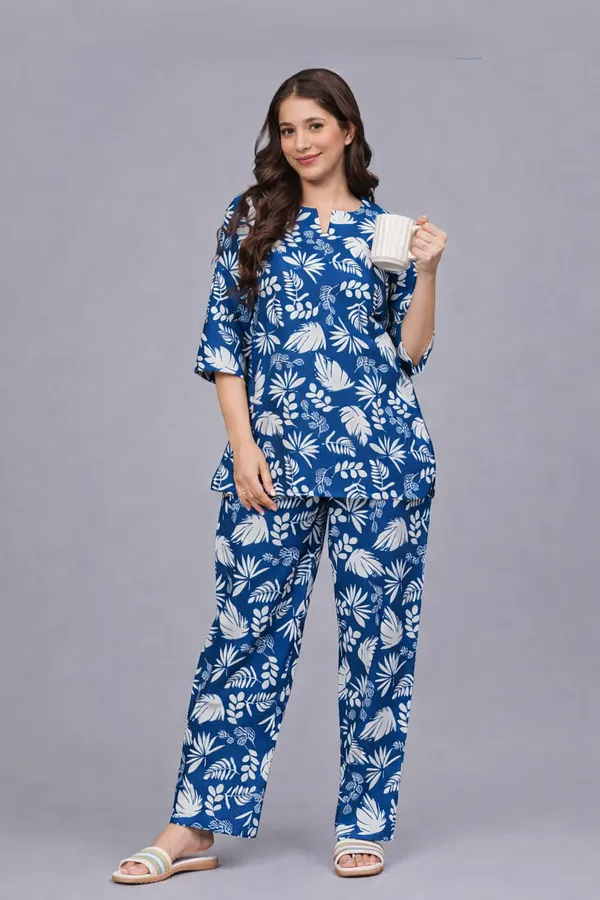 Blue_Cotton_Regular_Fit_Floral_Printed_Night_Suit_For_Women