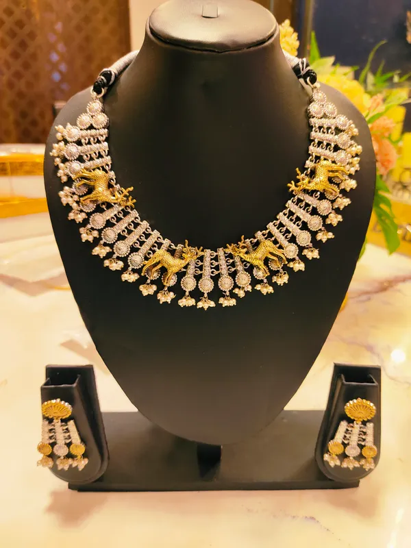 Yellow_&_Silver_Brass_Floral_Ethnic_Jhumka_Earrings_For_Women