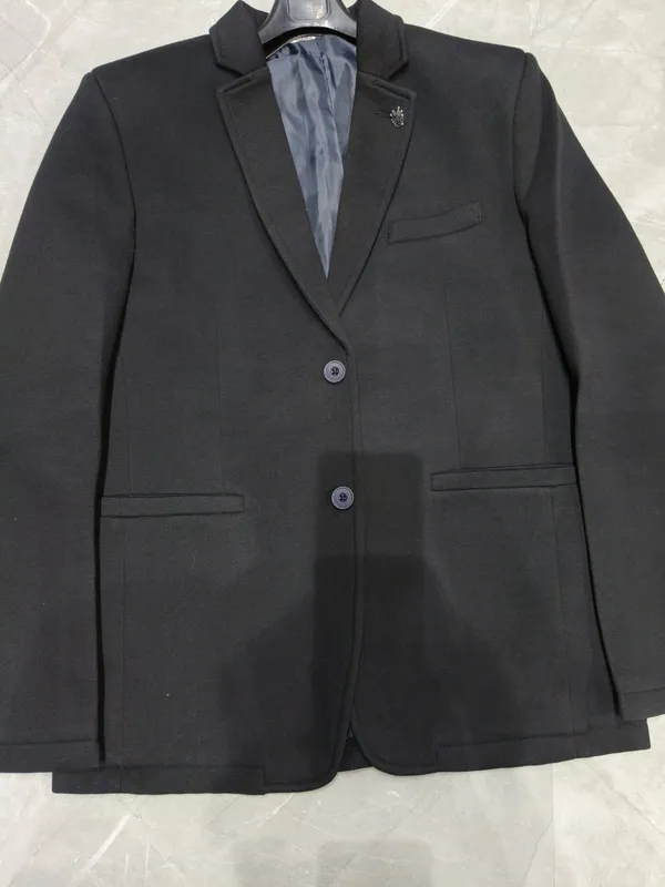 Classic_Black_Notch_Lapel_Blazer