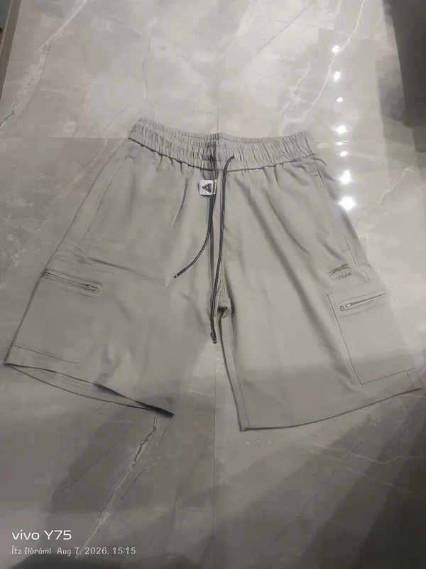 Men's_Grey_Cargo_Drawstring_Shorts